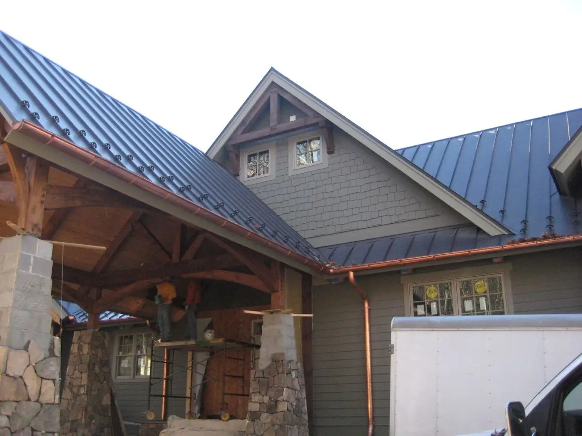Craftsman Roofing team delivering quality roofing work in Stewart Corners